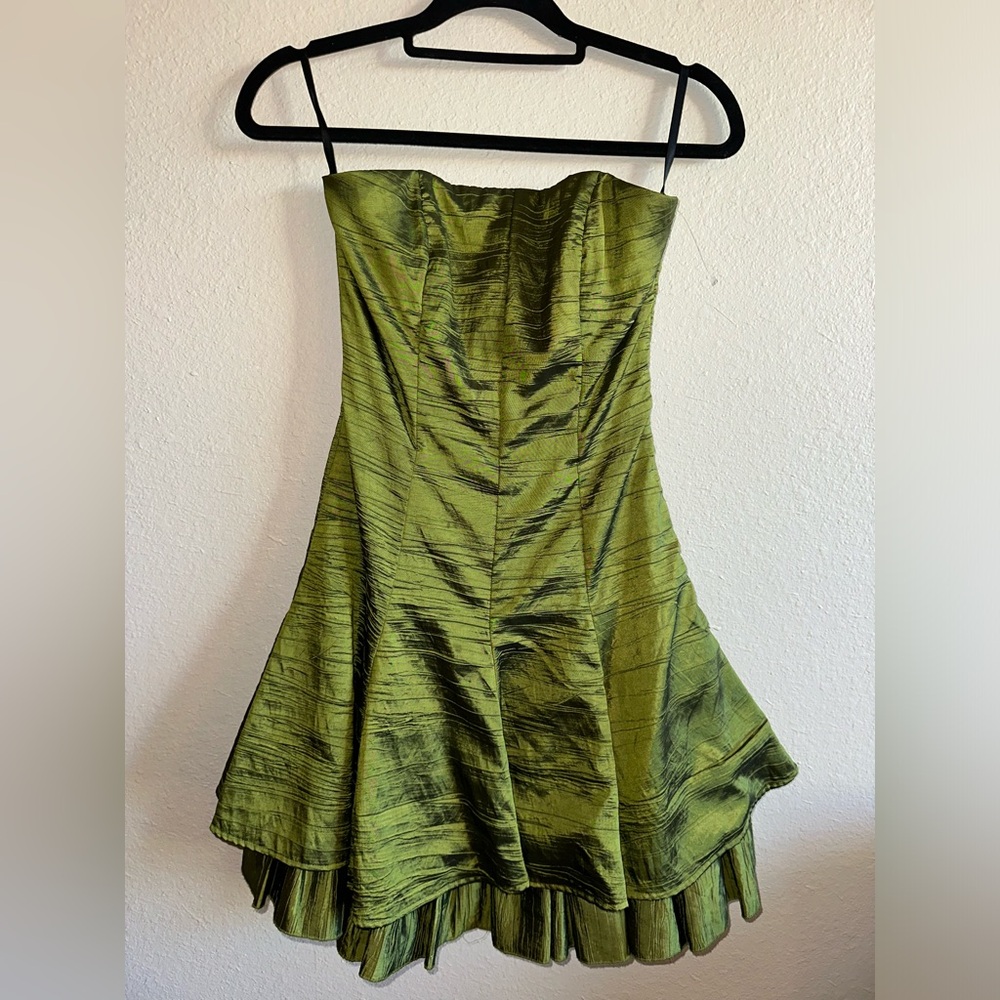 Cache Strapless Green Dress